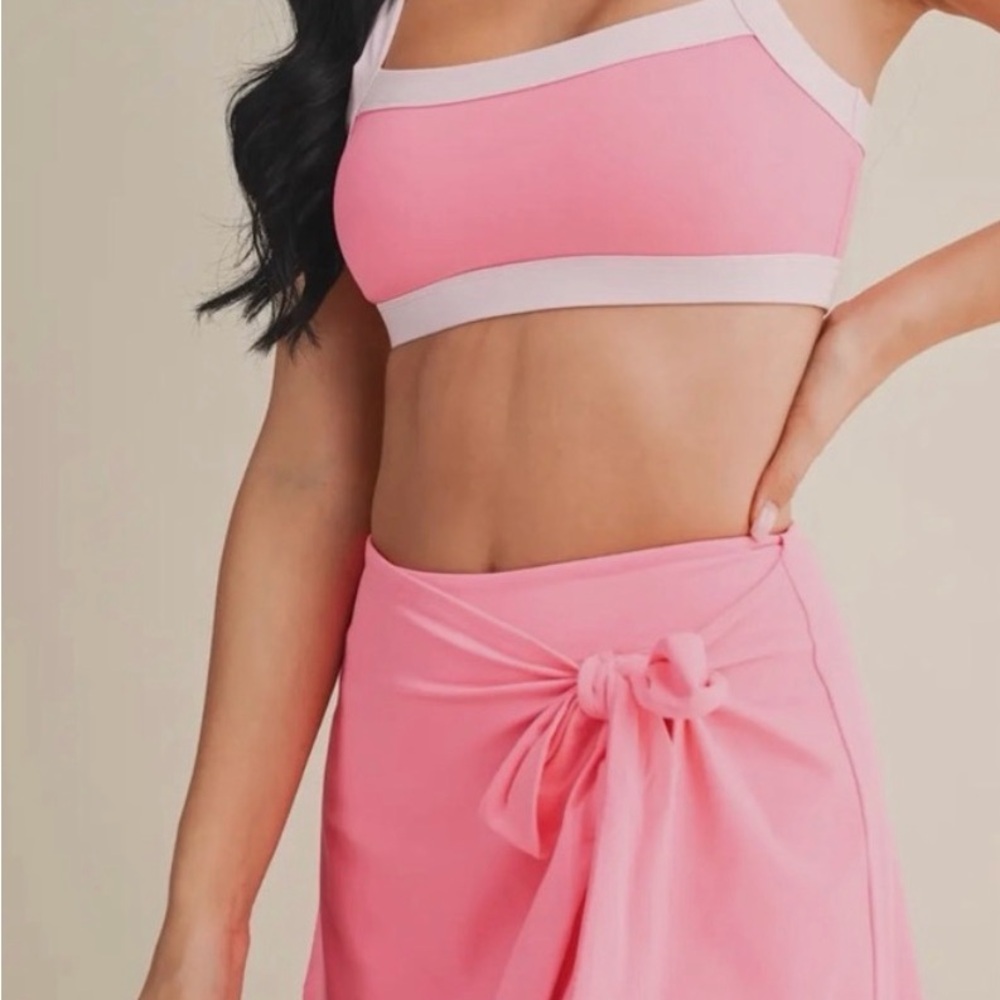 Hot Pink Women's Skort with Bow Detail - Picture 4 of 7